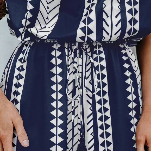 Cupshe Geometric Tube Top Wide Leg Jumpsuit Size S | NWT | Blue & White | Boho - Picture 5 of 5